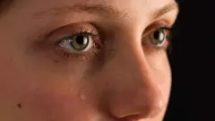 Gözlerde Sarsıcı Taşkın: Sular Seller Gibi Akan Yaşlar Sizi Çıkmaz Sokağa İtecek 5 Hastalığın Habercisi!