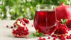 Damarların İçinde Akan Kırmızı Mucize: Nar Suyunun Tansiyon Üzerindeki Etkisi ve 3 Haftalık Klinik Deneyin Şifreleri! - Sağlık Haber